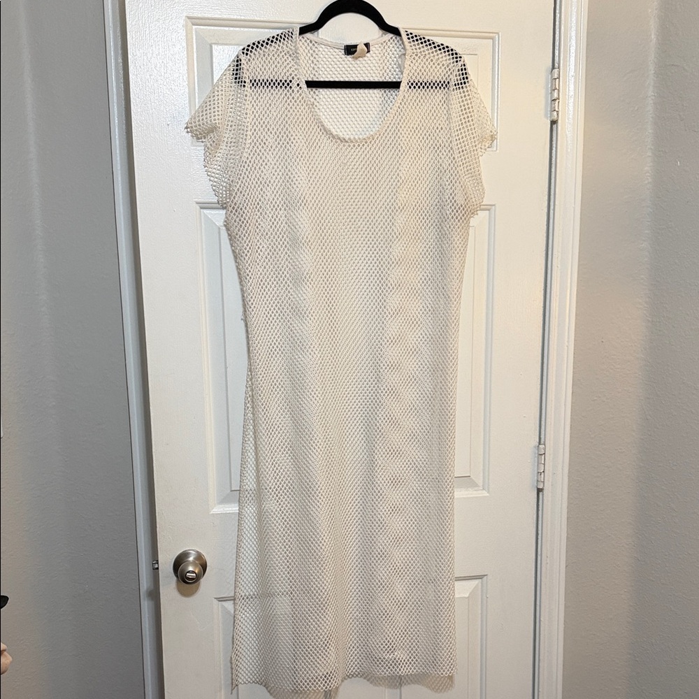 White Mesh Short Sleeve top